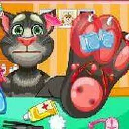 這是一張給湯姆貓處理腳傷的遊戲內容圖片